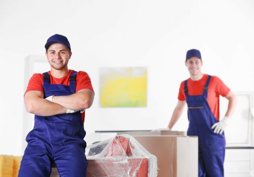 Customer complaint review for a Hornchurch man and van service