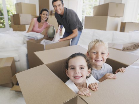 Local removal van service for homes and businesses in Hornchurch