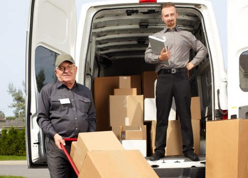 Moving truck service for homes and businesses in Hornchurch
