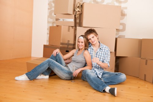 Local moving truck support across Hornchurch streets and properties