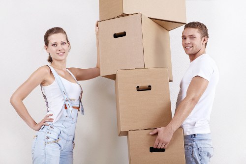 Access-friendly moving support for flats and homes in Hornchurch