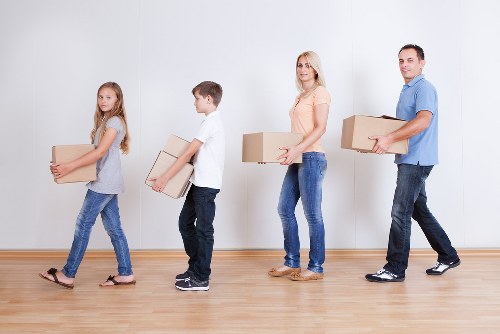 Hornchurch man and van service for residential and business moves